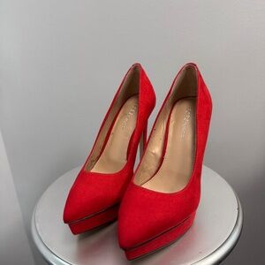 BCBG Go Red Pumps